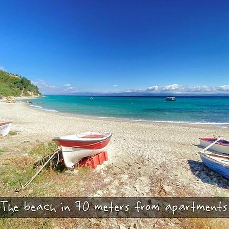 Afitos Beach Apartments Buitenkant foto